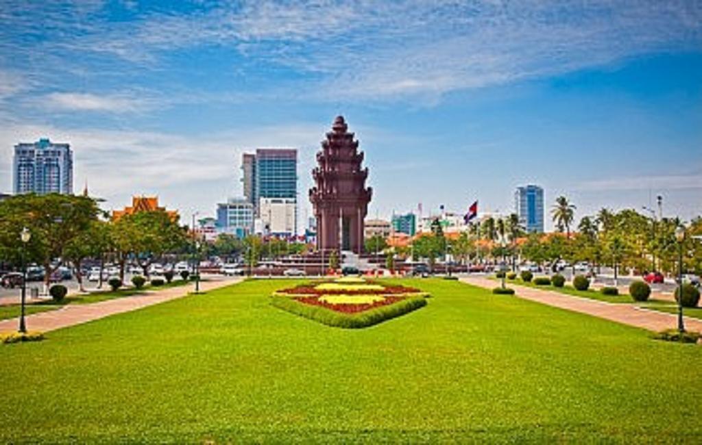 K9 Riverside Hotel Phnom Penh Exterior photo